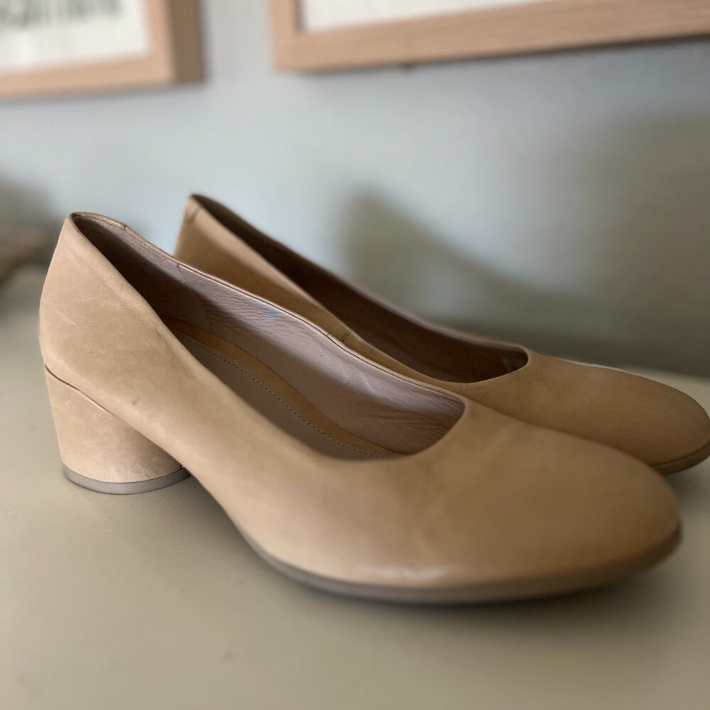 Ecco Sculpted LX 35 Pump Nude Leather EU 39 US 8/8.5